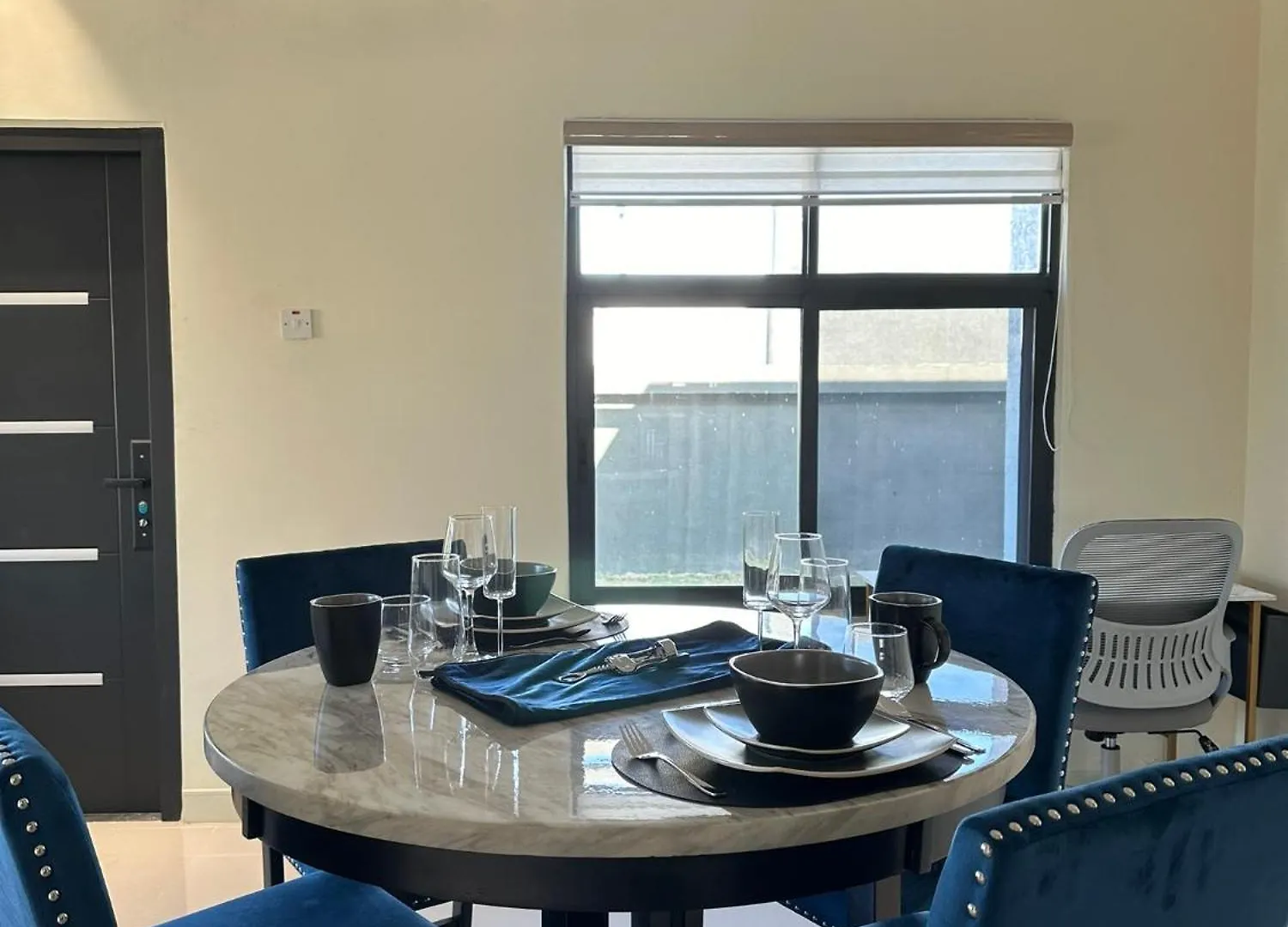 2 Bed Bungalow En-Suite, With Pool & Gym أوشو ريوس بيت للعطل