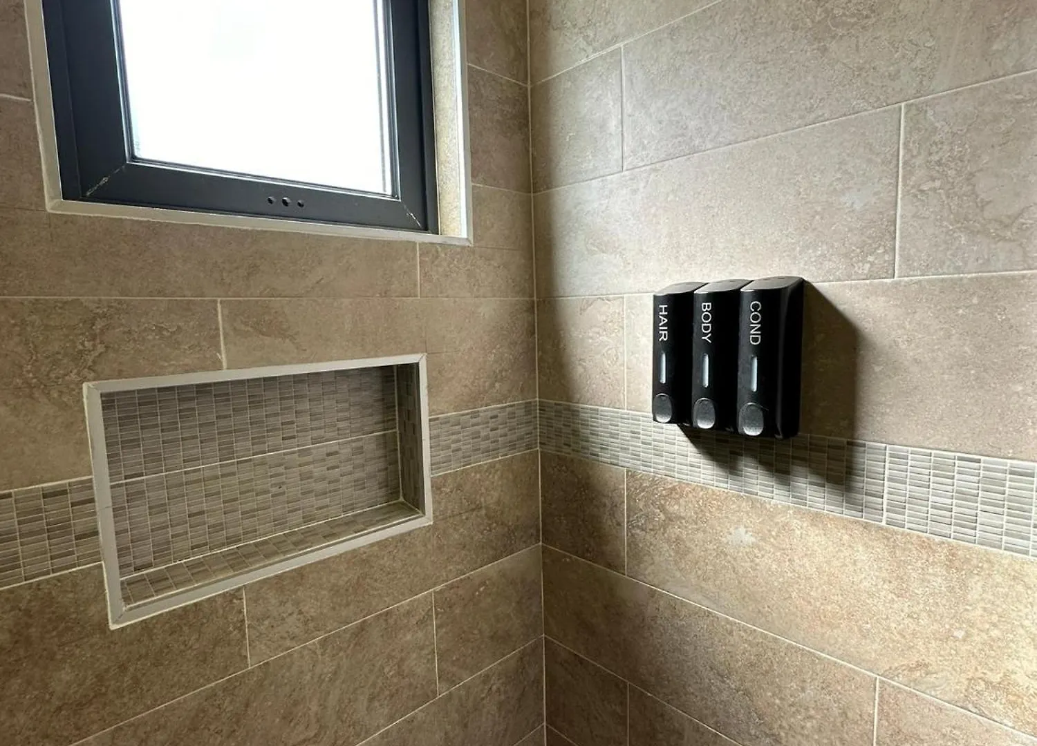 بيت للعطل 2 Bed Bungalow En-Suite, With Pool & Gym أوشو ريوس